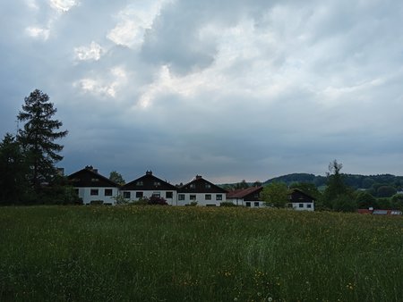 4b.jpg 4b.jpg