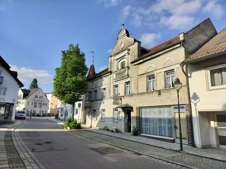 10b.jpg 10b.jpg
