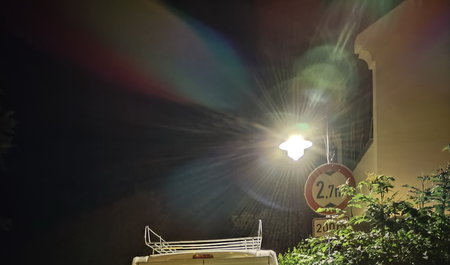 Lensflare Nord CE3 Lite Nightmode.jpg