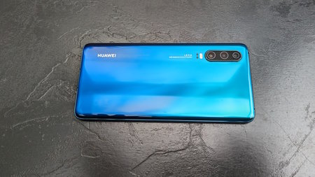 Huawei P30 Aurora CB 4.jpg