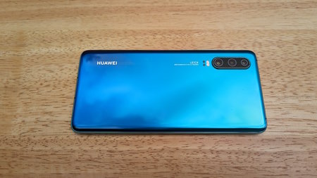 Huawei P30 Aurora CB 5.jpg