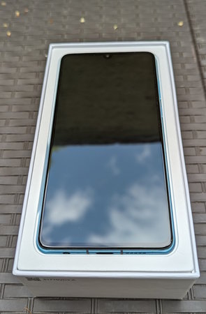 Huawei P30 Aurora CB 9.jpg