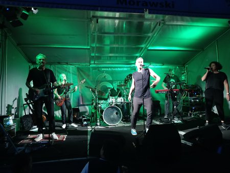 Billinganlagenfest20230701-6FeetFour03-13MPxl.jpg