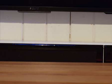 XPERIA 2.jpg